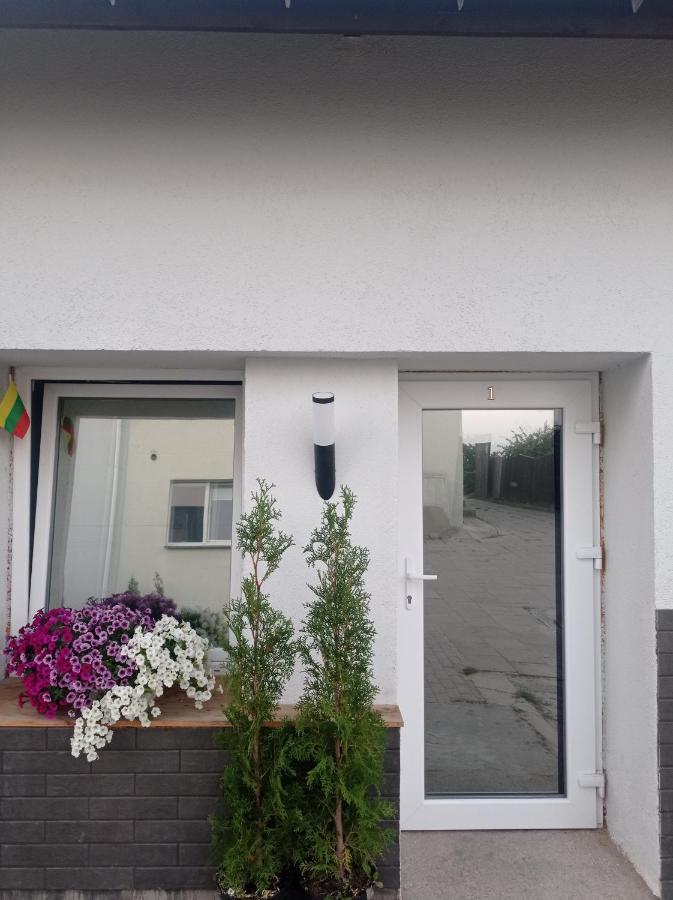 Apartment Hotels Parking Akaciju1 Vilnius Ngoại thất bức ảnh